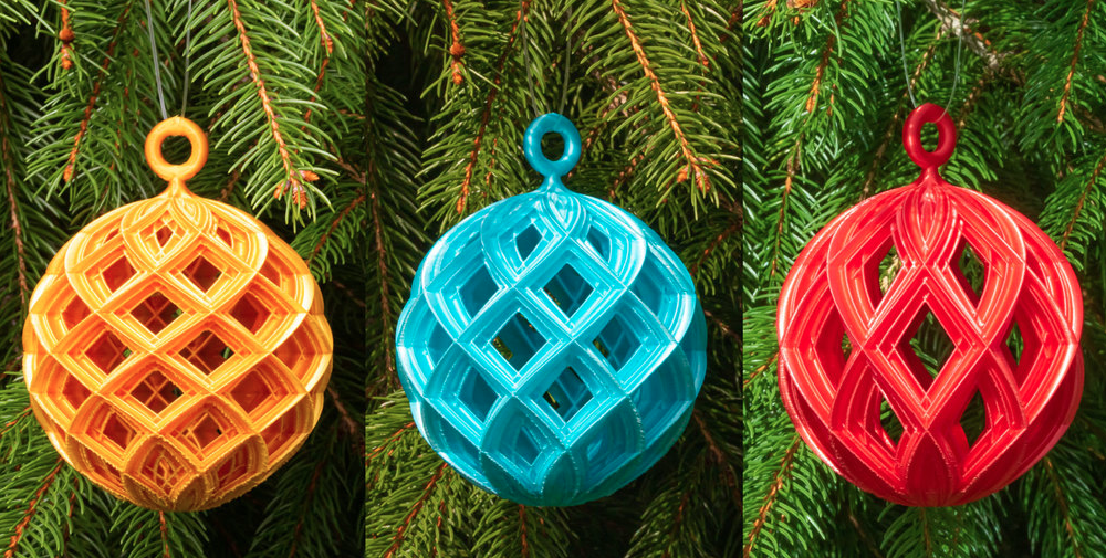 Christmas tree baubles 3D model